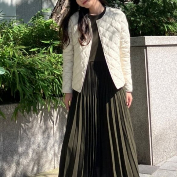 Uniqlo Olive Green Pleated Dress BNWT - Picture 6 of 6